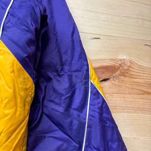 Minnesota Vikings Jacket Large Purple Full Zip Puffer Coat NFL Football Outdoors - Picture 14 of 15